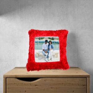 red_square_pillow